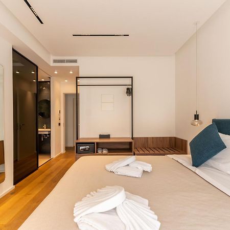 B&B Le Suites Di Costanza Чефалу Экстерьер фото