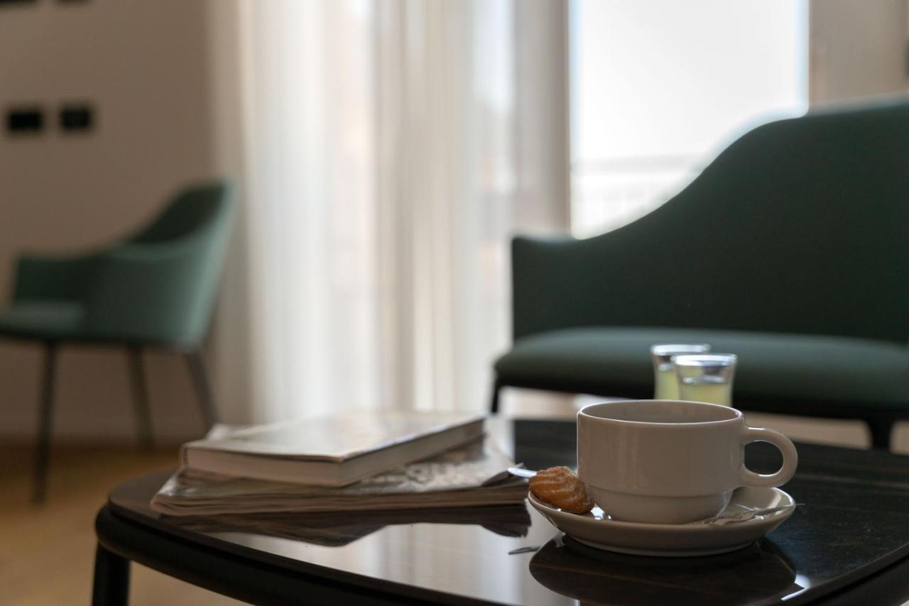 B&B Le Suites Di Costanza Чефалу Экстерьер фото
